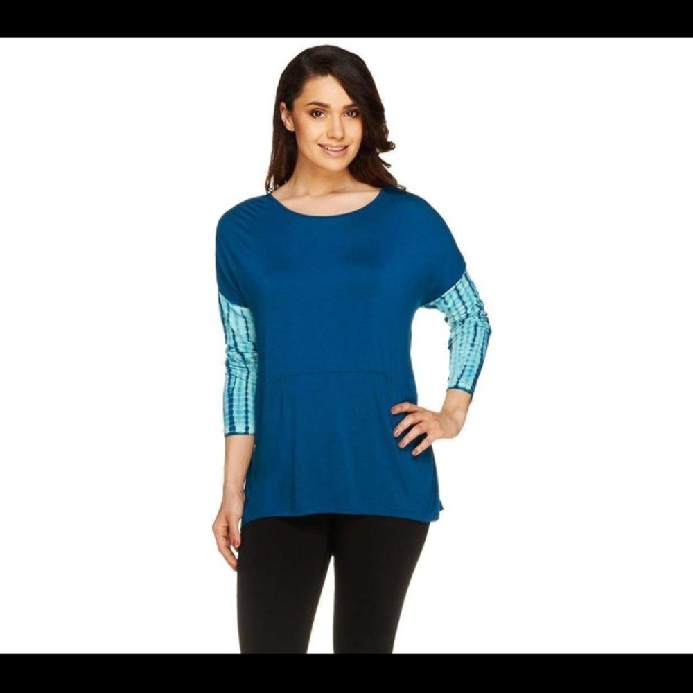 Belle Gray by Lisa Rinna Hi-Low hem Tunic Med nwt